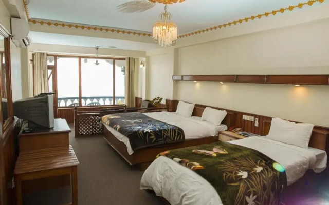 Hotel Himalayan Horizon