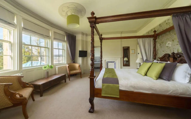 Leigh Park Country House Hotel  Vineyard, Bwsc