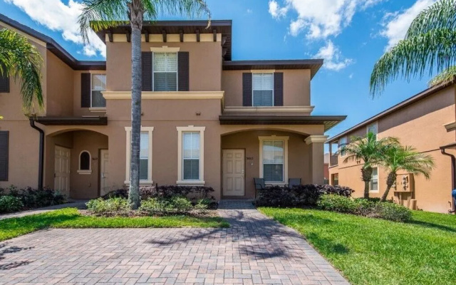 Regal Palms IHR 4078