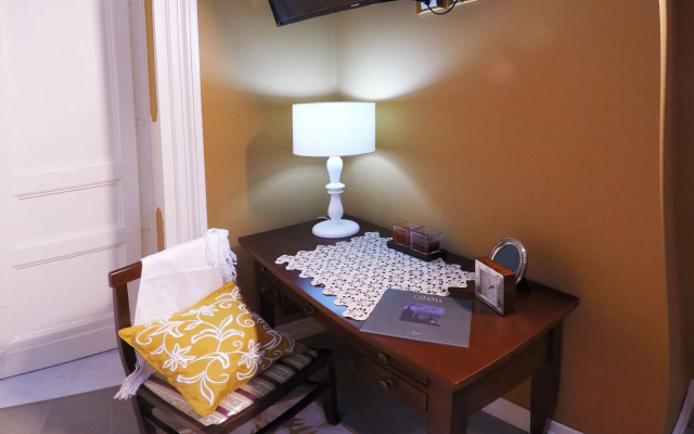 Art Fashion House Luxury Rooms