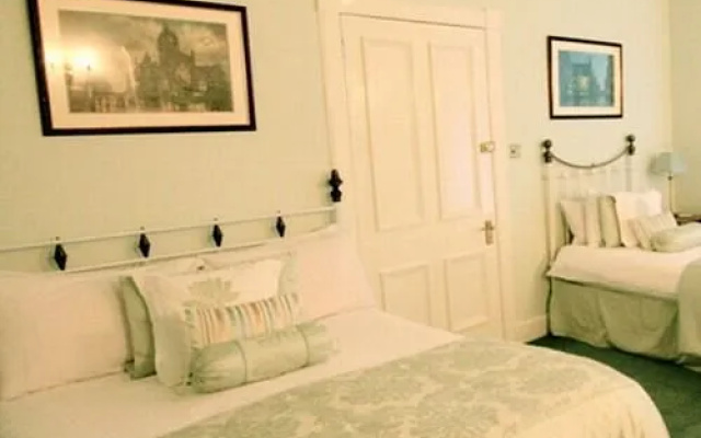 The Victorian Town House