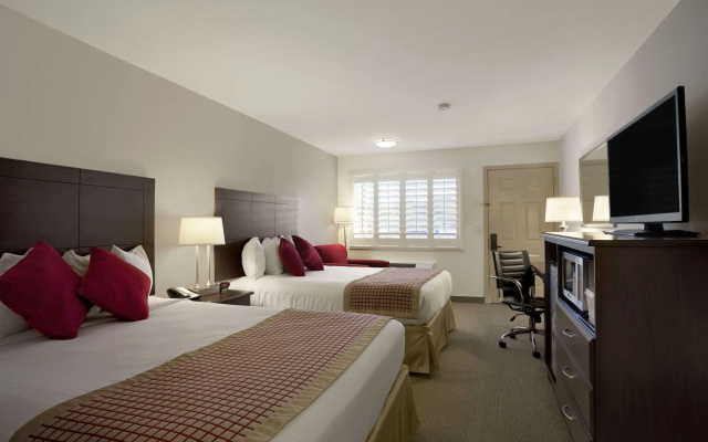 Infinity Inn & Suites