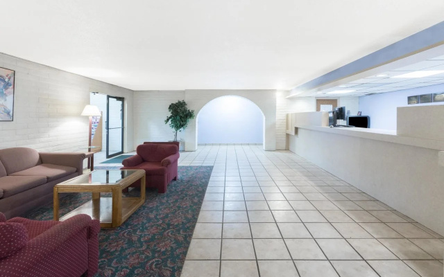 Travelodge Dayton Airport