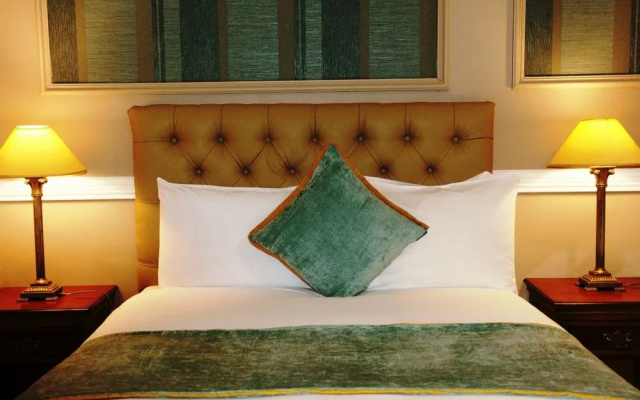 Ashbourne Court Hotel
