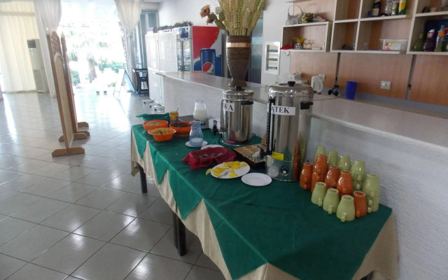Hotel Mediterrane