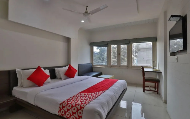 Oyo 11543 Hotel Panchsheel