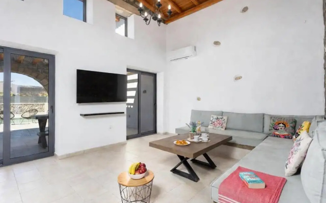 La Casa Di Pietre 2 in Rhodes