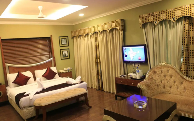 Jalsa Hotel & Banquets