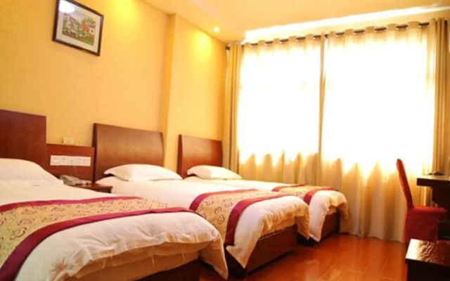Wanning Holiday Hotel