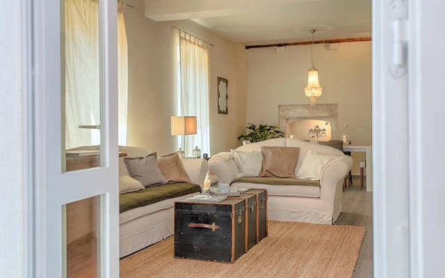 Heraclea Luxury Heritage Accommodation