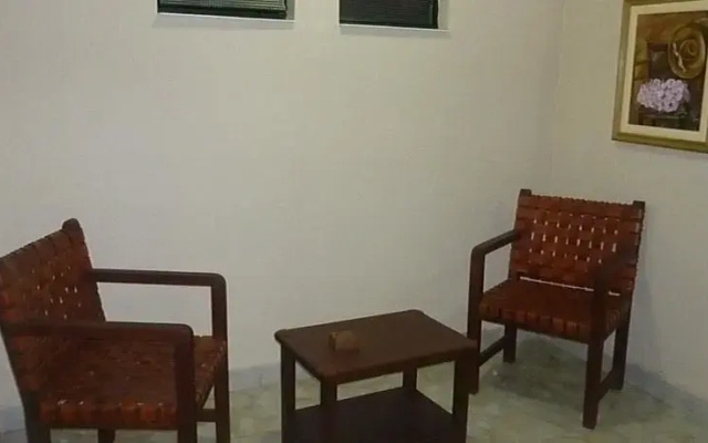 El Escondido Hostal