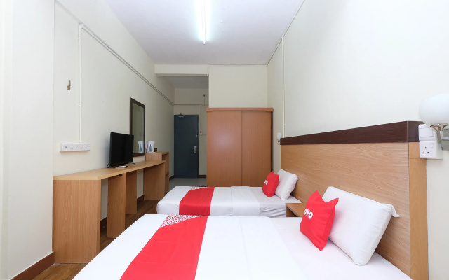 OYO 1105 Hotel 75