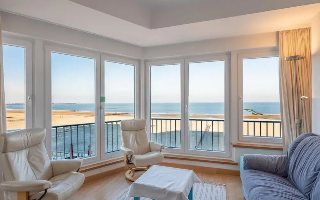 Apartment in Belgium With Stunning Sea Views