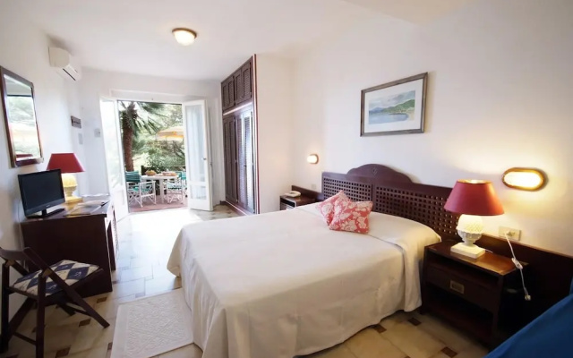 Hotel Antares