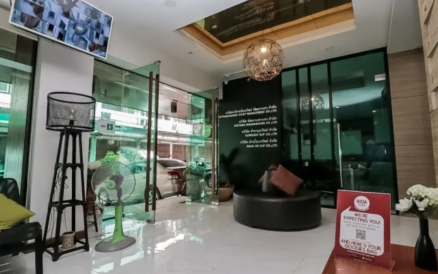 NIDA Rooms Pathumwan 29 Center Complex