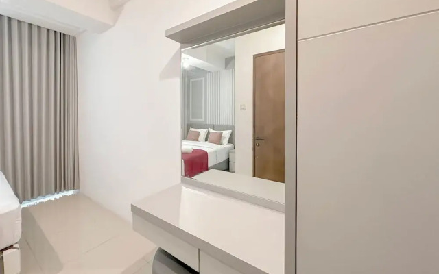Combined Grey Toned 2Br Apartment At The City Square Surabaya
