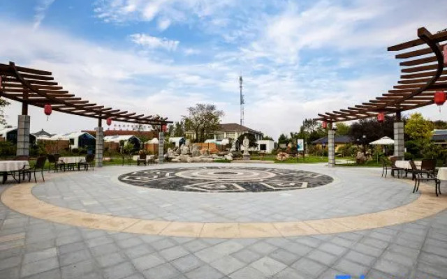 Yanling Bloom Hot Spring Hotel