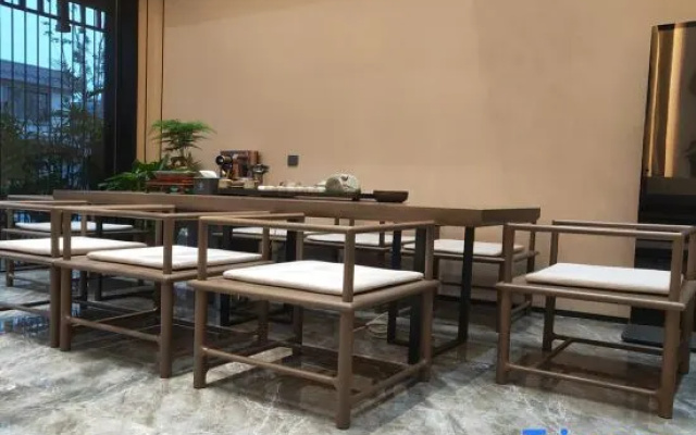 Weshang Light Residence Hotel (dengfengSongshan Shaolin Temple Scenic Spot)
