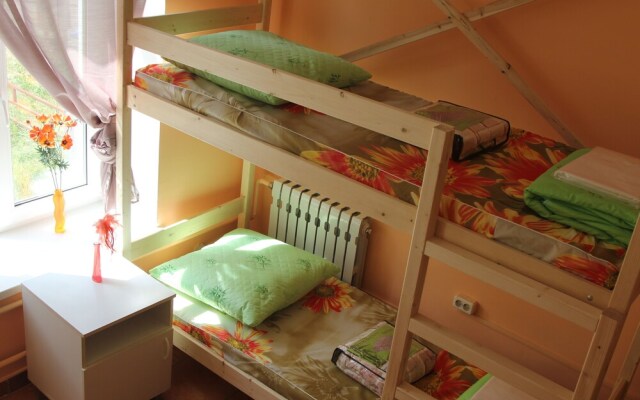 Nino Hostel
