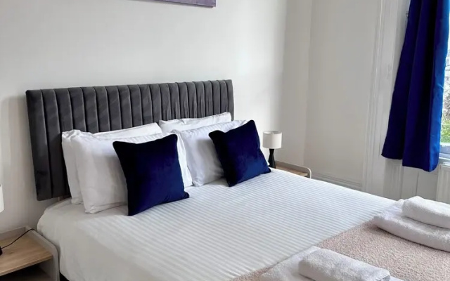 2 Bed - The Poop Deck by Smart Welcomes