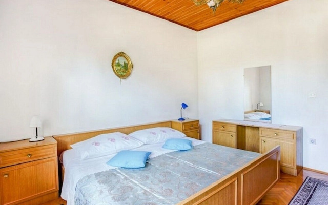Apartments Katin Kutak
