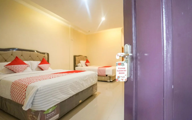 OYO 184 Grand Putri Sriwijaya