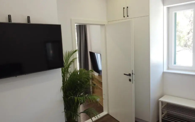 Holiday Home Nugal Makarska 2+2