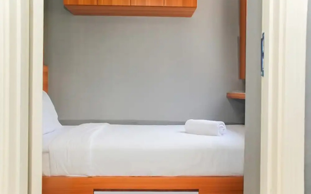 Comfortable and High Floor 2Br at Meikarta Apartment