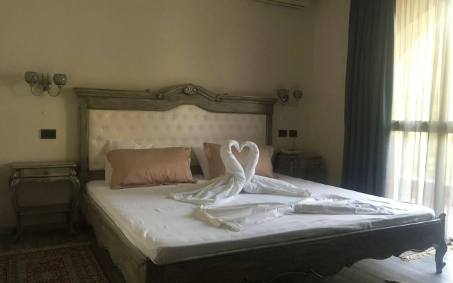 VH Broad Way Tirana Center Hotel