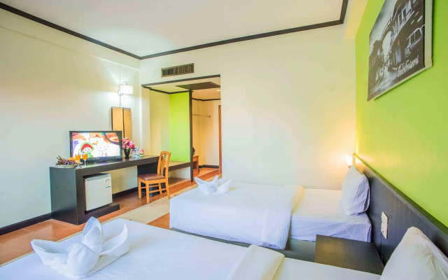 Bunjongburi Hotel