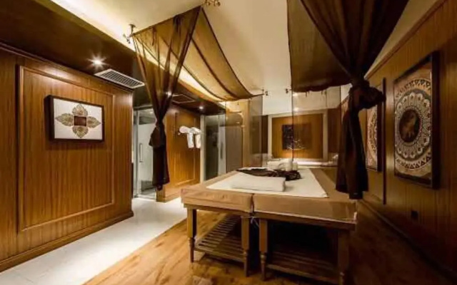 Seine House