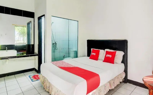 OYO 3424 Hotel Bitung Plaza