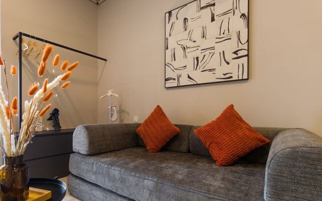 KIP Core Soho Suite by Five Senses