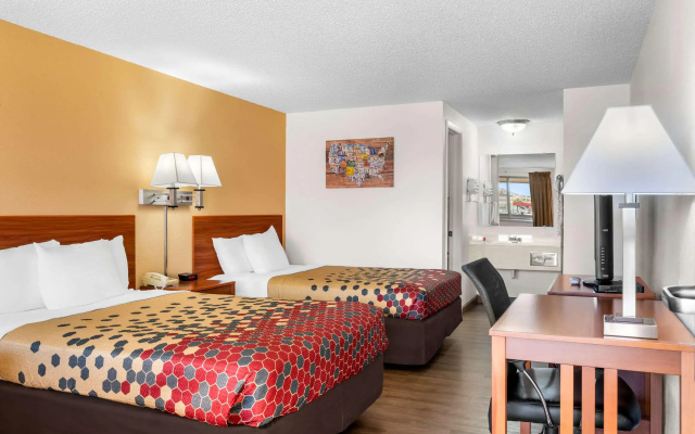 Econo Lodge Miles City I-94