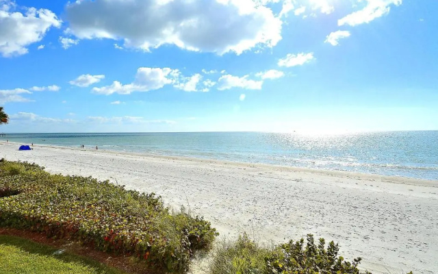 Tides 642 Luxurious pools/Hot tubs/Grills-It's Paradise!