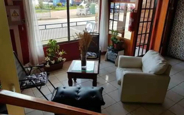 Hotel Aurora Tome