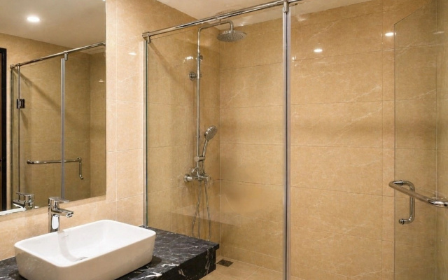 Aston residence 15-03
