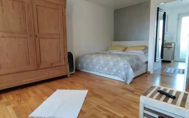Gl Town Apartment