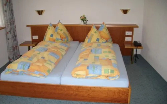 Hotel Ahorni