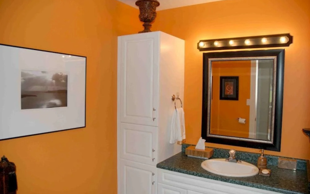 Pine Breeze Bed and Breakfast