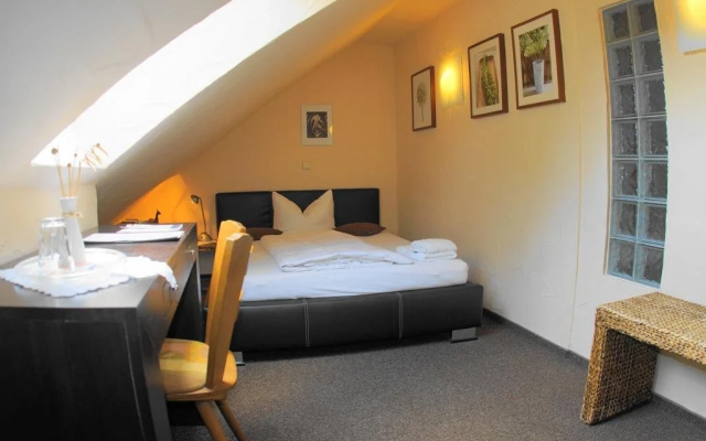 Waldhotel