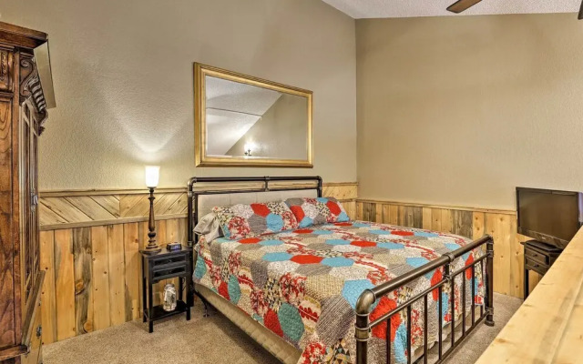 Granby Condo w/ Pool Access, Near Hiking & Skiing!
