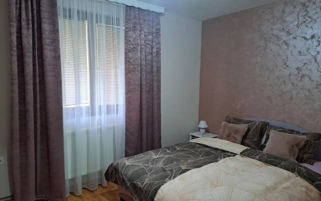 Apartman Lara 2