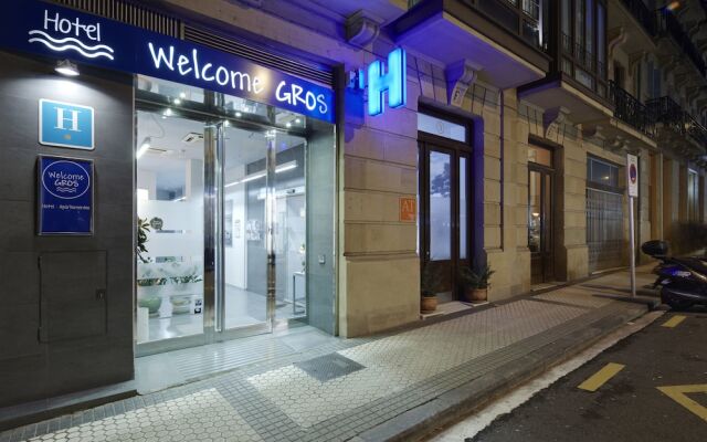 Апартаменты Gros City Apartments вид на фасад