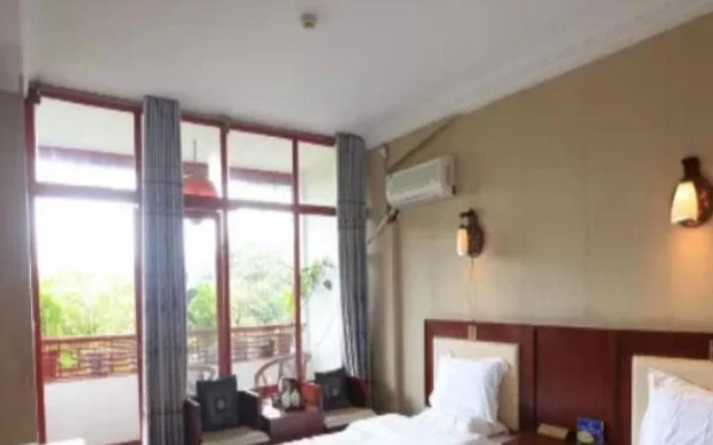 Yangshuo Imperial City Hotel