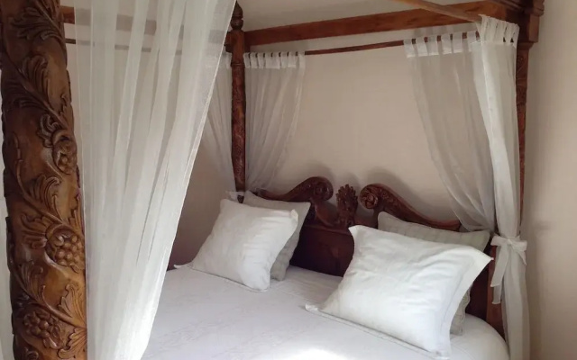 Spacious Villa in Neerpelt near Welvaart Marina