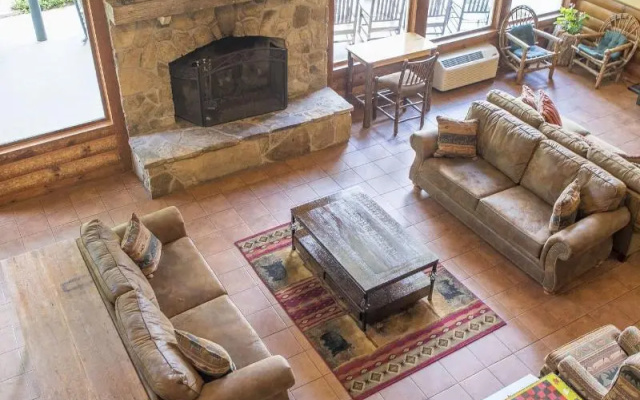 Lake Chatuge Lodge