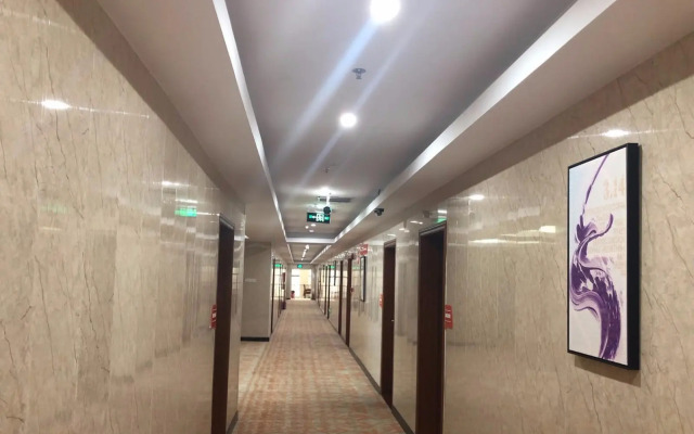 PAI Hotels·Zhuhai Mingzhu Light Rail Station Haina City Store