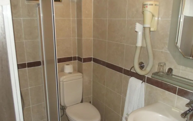 Hal-Tur Hotel