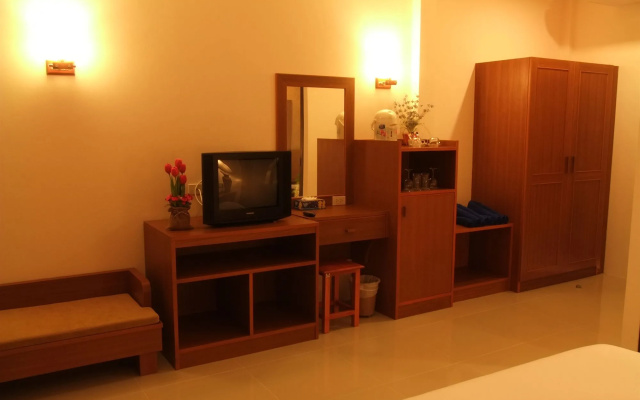Kata Noi Resort